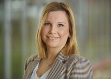 Frau Herbers, Sara